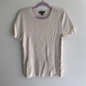 ST JOHN Tee Shirt Sweater Size L NWOT